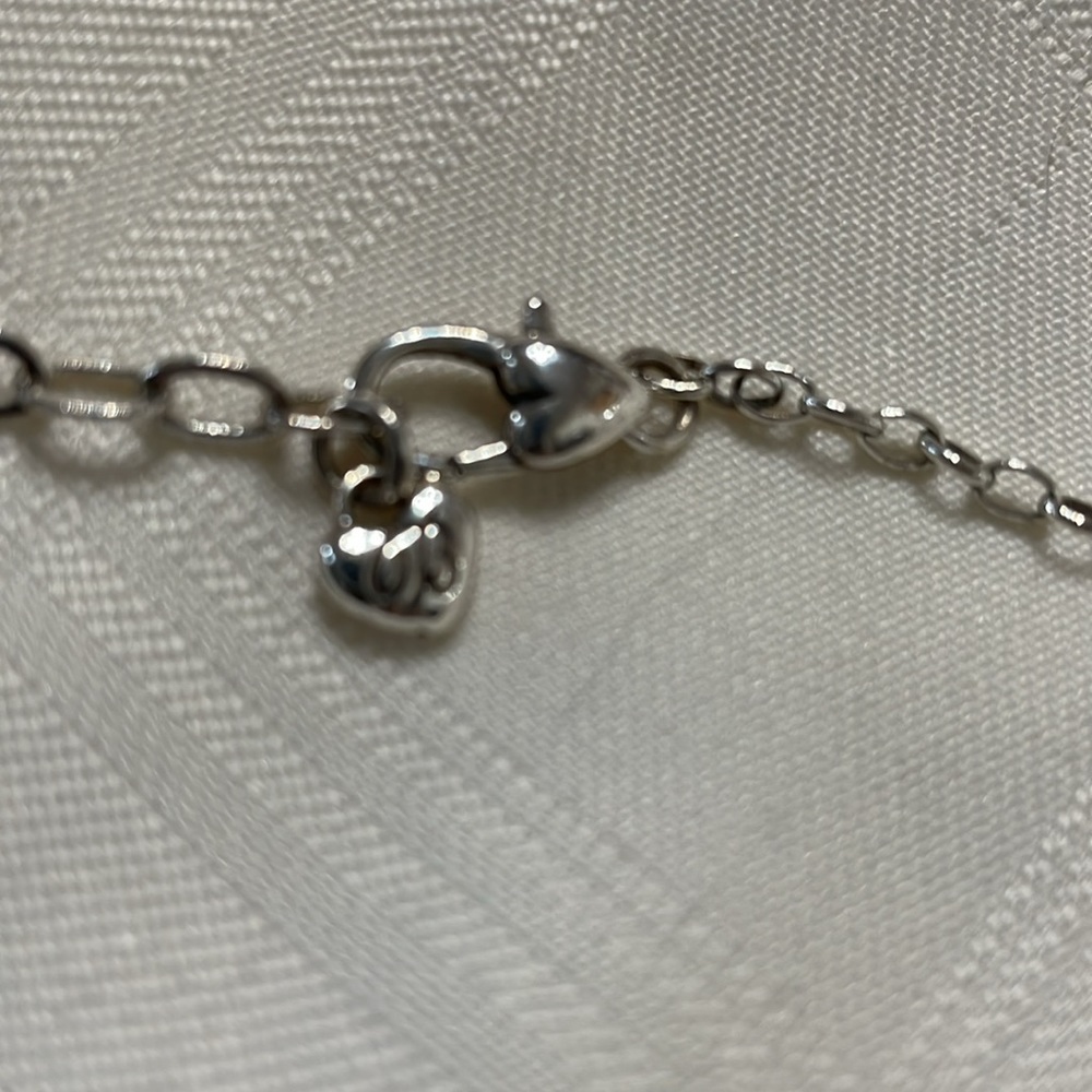 Brighton Locket (1 Inch) With 30 Inch Chain - Picture 3 of 3